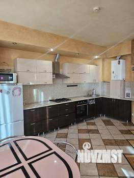 3-к квартира, на длительный срок, 151м2, 2/4 этаж