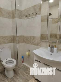 1-к квартира, посуточно, 43м2, 2/9 этаж