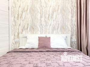 1-к квартира, посуточно, 35м2, 10/20 этаж