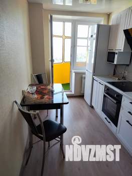 1-к квартира, посуточно, 35м2, 15/16 этаж