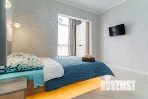 1-к квартира, посуточно, 41м2, 13/22 этаж