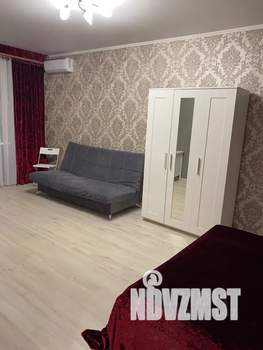 1-к квартира, посуточно, 42м2, 3/20 этаж