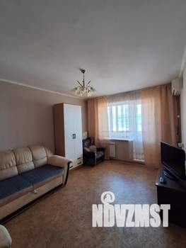 1-к квартира, посуточно, 42м2, 8/10 этаж