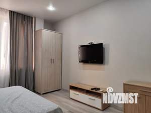 1-к квартира, посуточно, 42м2, 1/16 этаж