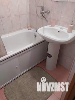 1-к квартира, посуточно, 40м2, 11/16 этаж