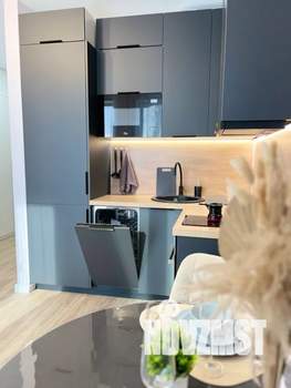 Студия квартира, посуточно, 25м2, 18/24 этаж