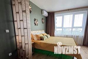 1-к квартира, посуточно, 39м2, 13/16 этаж