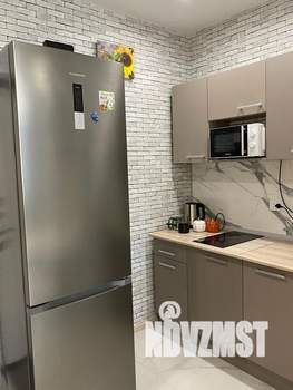 Студия квартира, посуточно, 28м2, 2/12 этаж