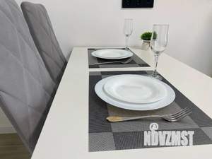 Студия квартира, посуточно, 18м2, 1/20 этаж