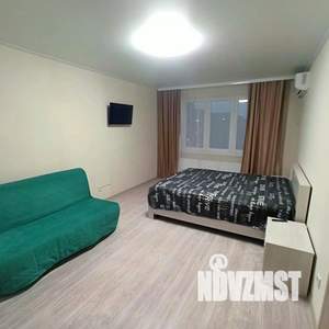 1-к квартира, посуточно, 39м2, 1/1 этаж