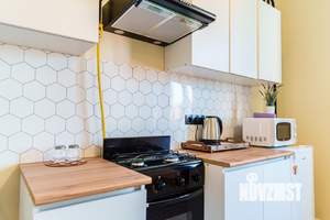 1-к квартира, посуточно, 44м2, 1/1 этаж