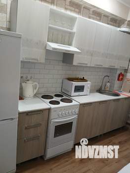 1-к квартира, посуточно, 37м2, 6/15 этаж