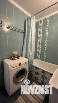 1-к квартира, посуточно, 40м2, 7/16 этаж