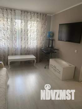 2-к квартира, посуточно, 59м2, 1/16 этаж