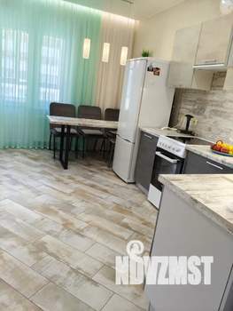 1-к квартира, посуточно, 52м2, 9/16 этаж