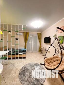 1-к квартира, посуточно, 35м2, 3/6 этаж