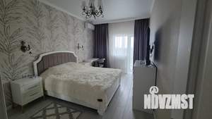 1-к квартира, посуточно, 40м2, 10/22 этаж