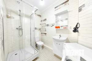 1-к квартира, посуточно, 42м2, 1/1 этаж