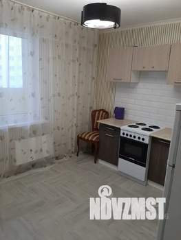1-к квартира, посуточно, 40м2, 10/16 этаж