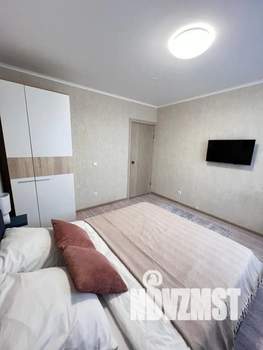 2-к квартира, посуточно, 40м2, 1/1 этаж