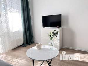 2-к квартира, посуточно, 50м2, 13/16 этаж