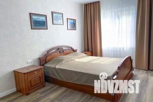 2-к квартира, посуточно, 80м2, 6/8 этаж