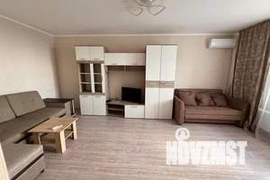 1-к квартира, посуточно, 38м2, 13/16 этаж