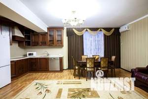 4-к квартира, посуточно, 120м2, 1/1 этаж