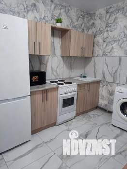 1-к квартира, посуточно, 38м2, 5/20 этаж