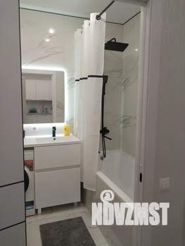 1-к квартира, посуточно, 43м2, 4/23 этаж