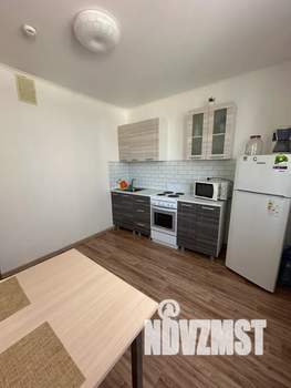 1-к квартира, посуточно, 39м2, 6/16 этаж