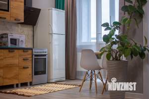 1-к квартира, посуточно, 42м2, 13/21 этаж