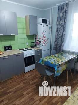 1-к квартира, посуточно, 38м2, 11/16 этаж