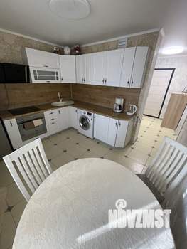 1-к квартира, посуточно, 38м2, 4/16 этаж