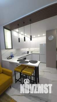 1-к квартира, посуточно, 37м2, 17/24 этаж