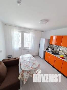 1-к квартира, посуточно, 40м2, 11/16 этаж