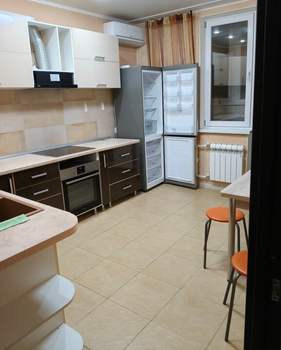 1-к квартира, на длительный срок, 45м2, 15/18 этаж