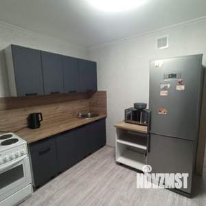 1-к квартира, посуточно, 38м2, 4/16 этаж