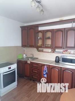 1-к квартира, посуточно, 40м2, 15/16 этаж