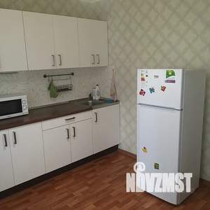 1-к квартира, посуточно, 42м2, 2/14 этаж