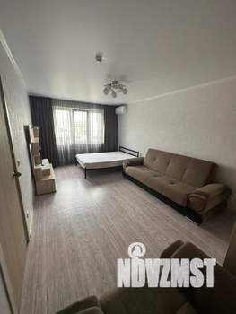 1-к квартира, посуточно, 40м2, 7/16 этаж