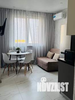 1-к квартира, посуточно, 38м2, 4/20 этаж