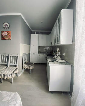 3-к квартира, на длительный срок, 92м2, 1/2 этаж