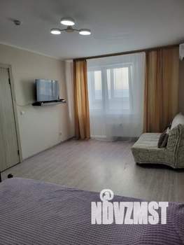 1-к квартира, посуточно, 40м2, 12/16 этаж