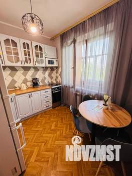 1-к квартира, посуточно, 36м2, 4/5 этаж