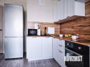 1-к квартира, посуточно, 42м2, 15/16 этаж