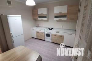 1-к квартира, посуточно, 39м2, 13/16 этаж