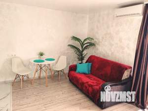 Студия квартира, посуточно, 33м2, 3/5 этаж