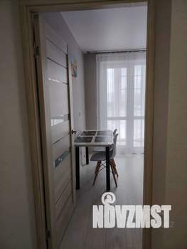 1-к квартира, посуточно, 38м2, 3/16 этаж