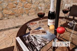 1-к квартира, посуточно, 70м2, 1/1 этаж